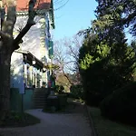 欧利城堡酒店 鲁西永