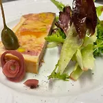 酒店 欧利城堡酒店 *