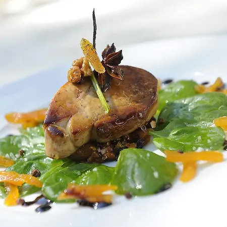 L'oree Du Chateau Hotel