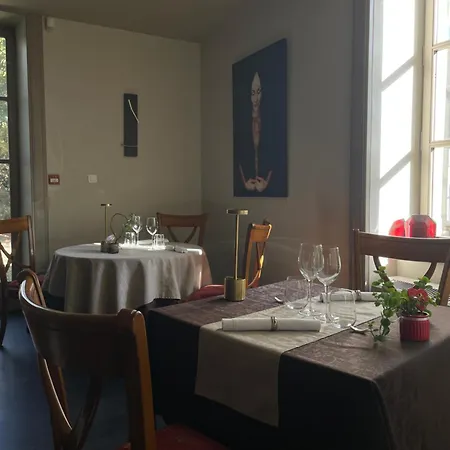 L'oree Du Chateau *