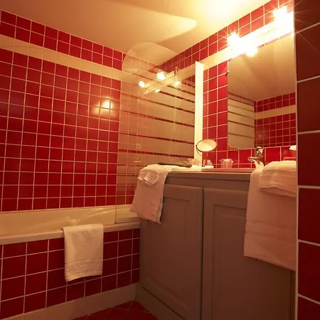 Hotell L'oree Du Chateau *