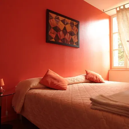 Hotell L'oree Du Chateau *