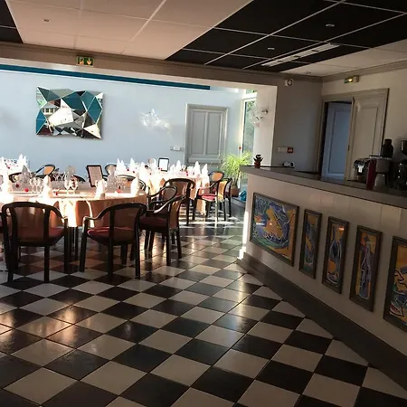 欧利城堡酒店 * 鲁西永