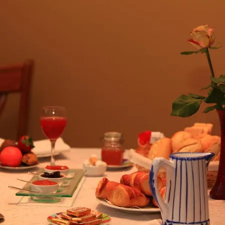 L'oree Du Chateau Roussillon (Isere)