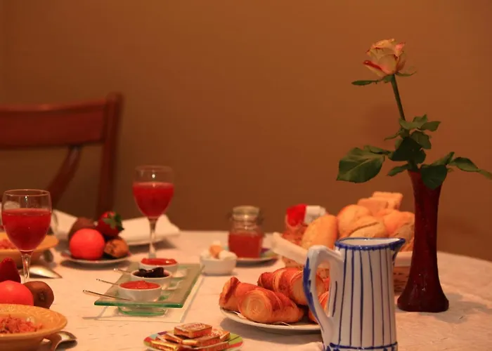 L'oree Du Chateau Roussillon (Isere)